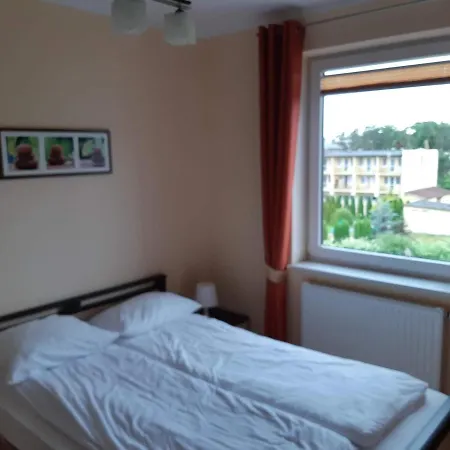 Apartman W Bursztynowych Komnatach *